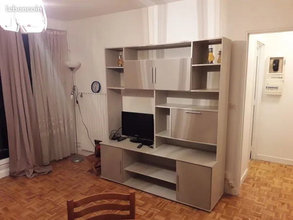 Épinay-sur-Seine - Grand studio meublé 34 m² - Proche Lac d'Enghien