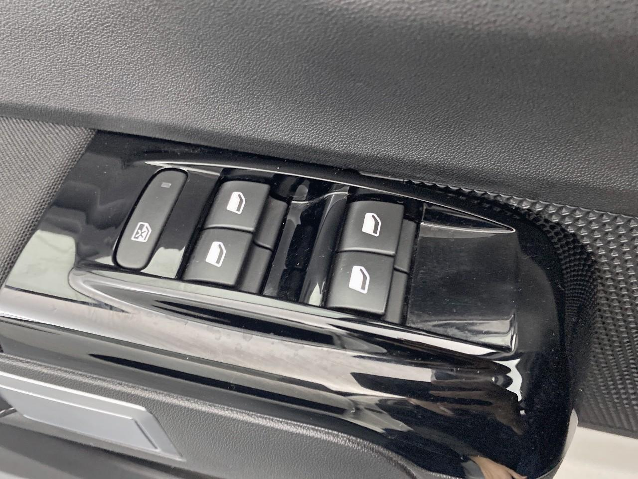 Citroën C3 puretech 110 s&s eat6 shine — photo 26