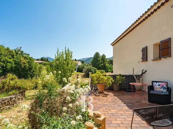 Saint Florent, Villa 5 chambres, proche plage et centre-ville