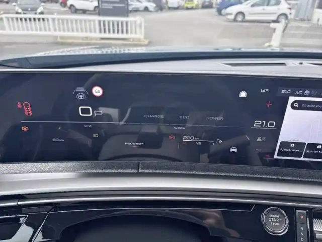 Peugeot 5008 hybrid 145 ch e-dcs6 — photo 31