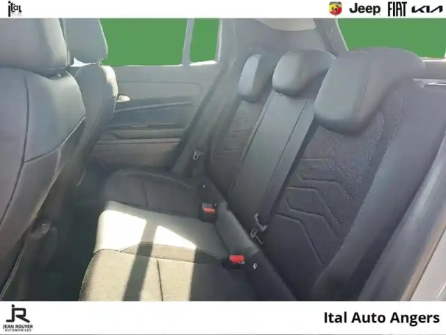 Jeep Avenger 1.2 turbo t3 110ch mhev altitude bvr6 ehybrid — photo 10
