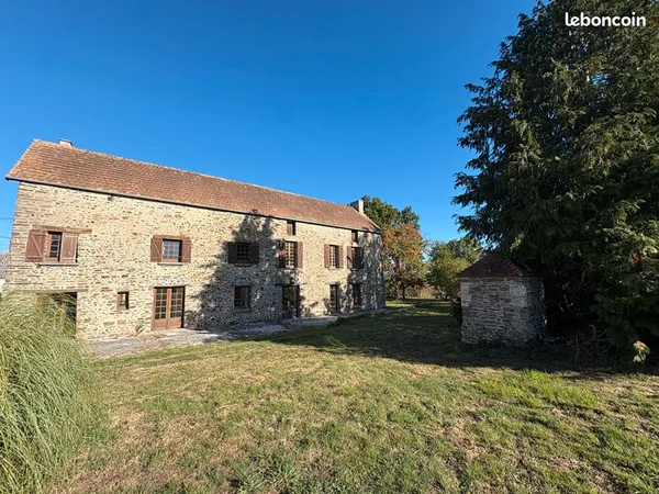 Maison 8 pièces 160 m²