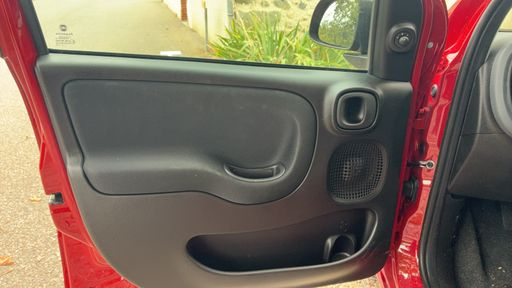 Fiat Panda 1.0 65 Hybride - Icone – 2026 – 366 km – Hybride essence – Boîte Manuelle — photo 35
