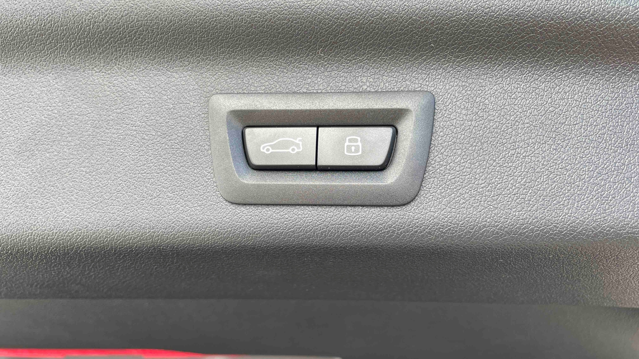 BMW X1 sDrive 20d 163ch DKG7 — photo 20