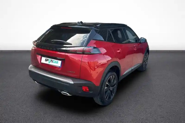 Peugeot 2008 hybrid 136 e-dcs6 — photo 6