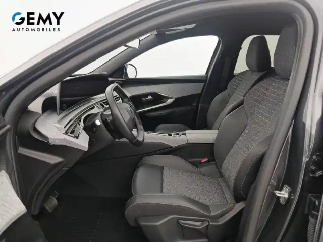 Peugeot 5008 hybrid 136 e-dcs6 — photo 9