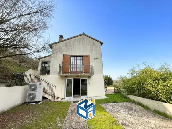 Maison au calme avec garage