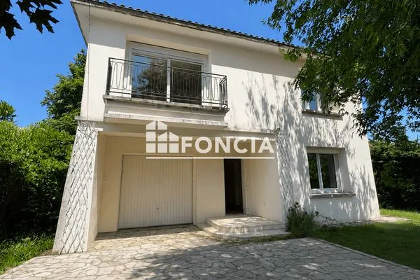 Maison 6 pièces 145 m²