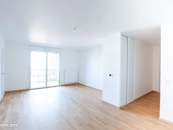 T4 de 86 m² neuf et lumineux