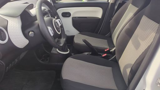 Renault Twingo 1.0 SCe 70 - Zen – 2017 – 94028 km – Essence – Boîte Manuelle — photo 14
