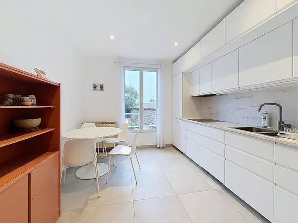 Appartement 4 pièces 93 m²