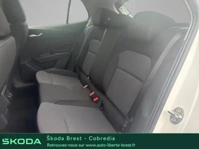 Skoda Fabia 1.0 tsi evo2 95ch selection — photo 9