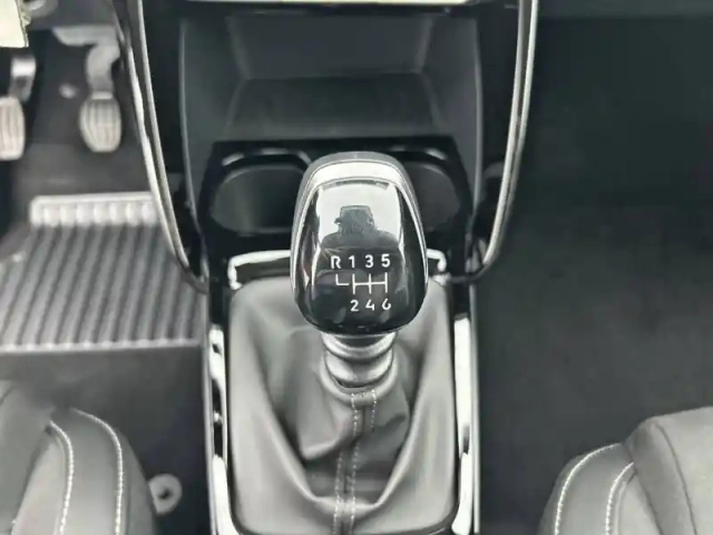 Citroën C3 turbo 100 ch manuelle — photo 14