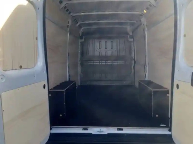 Peugeot Boxer fourgon tole 3.3 t l2h2 140 s&amp;s bvm6 — photo 30
