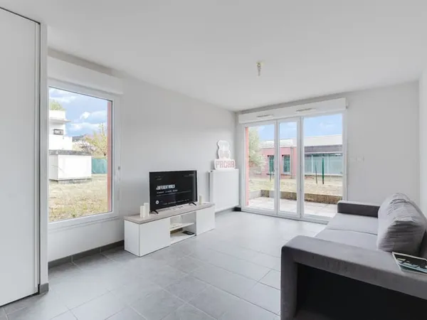 En exclusivité ! Appartement T1 de 33,63 m2 en rez-de-jardin