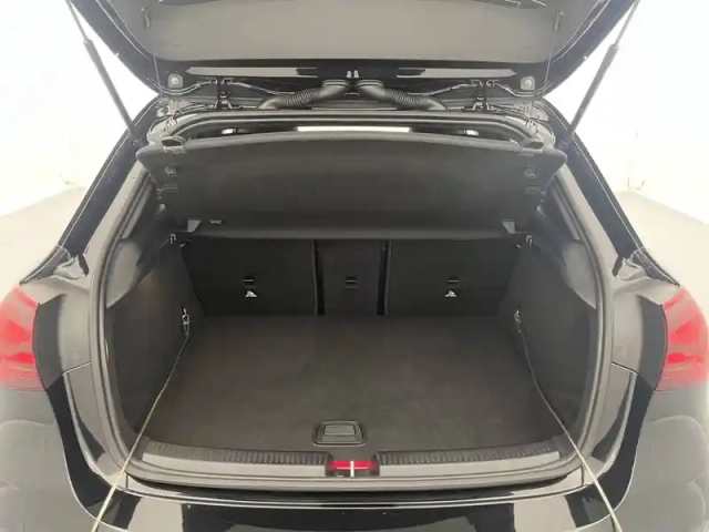 Mercedes Classe A 250 e hybrid eq 8g-dct — photo 14