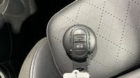 Mini Mini Cooper Camden136ch 1.5i — photo 16