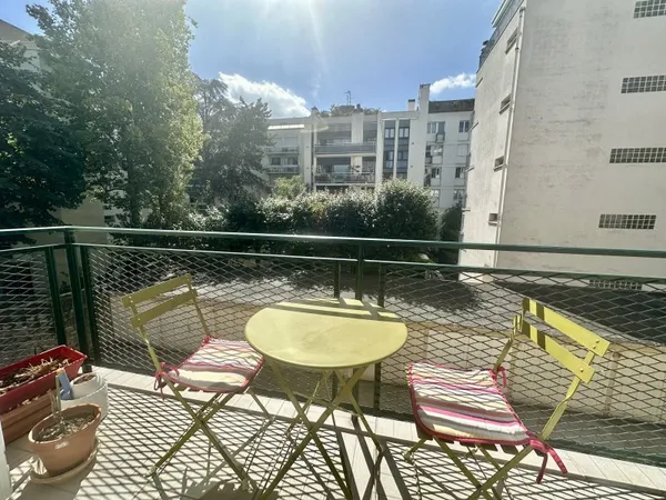 Vends appartement calme avec balcon
