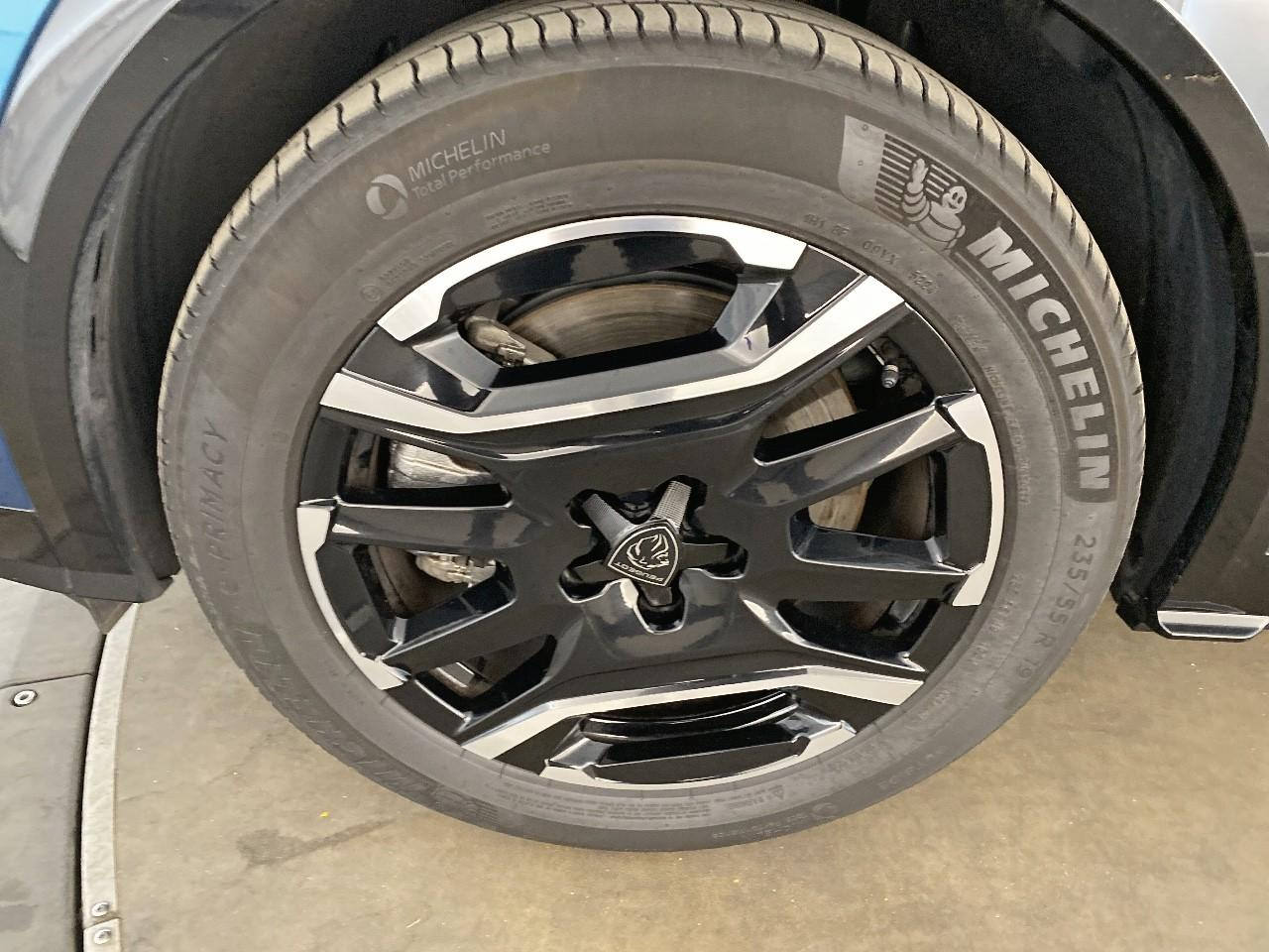 Peugeot 3008 electrique 210 ch 73 kwh gt — photo 11