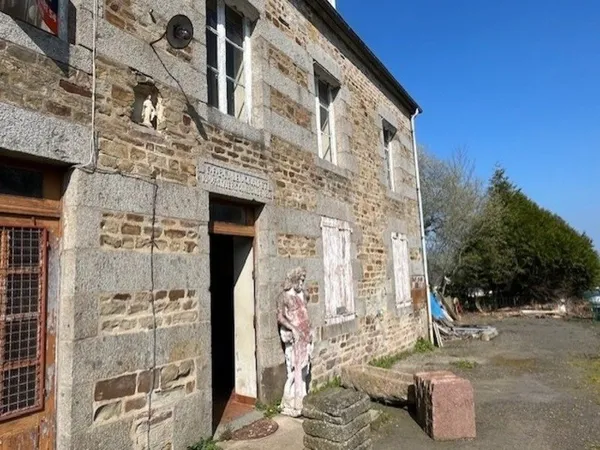 Bâtiment en granit à vendre 13 pièces SAINTE MARIE LAUMONT (14)