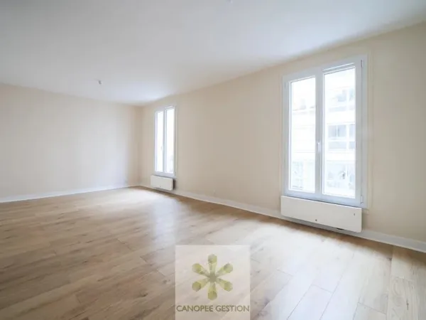 Duplex calme et lumineux au dernier étage - 93,40 m² Loi Carrez