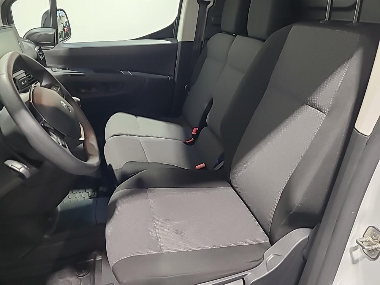 Peugeot Partner fourgon m 950 kg bluehdi 100 s&s bvm6 — photo 10