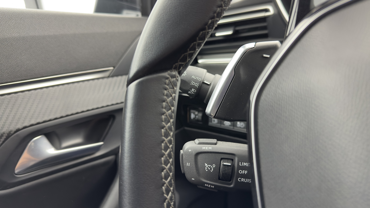 Peugeot 508 SW Hybrid 225 e-EAT8 — photo 14