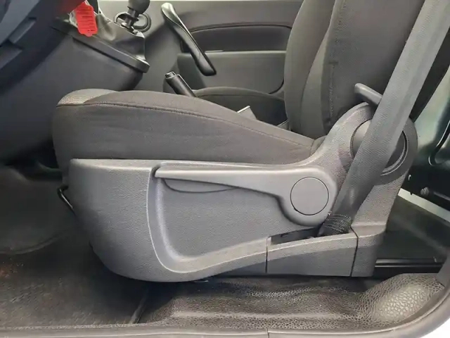 Renault Kangoo Van kangoo express blue dci 80 — photo 45
