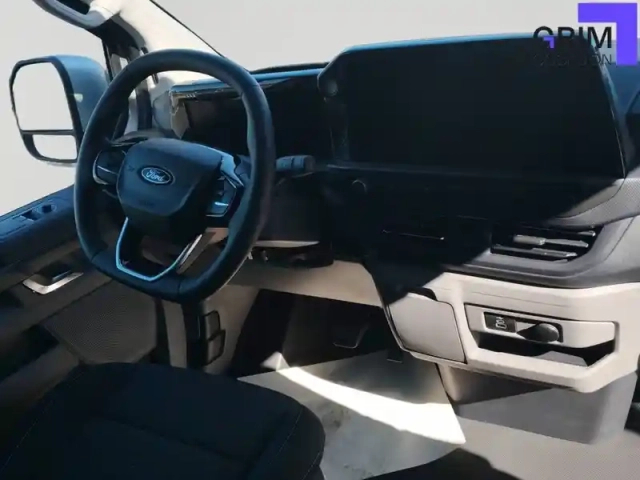 Ford Transit custom fgn 320 l1h1 2.0 ecoblue 170 ch bva8 — photo 5