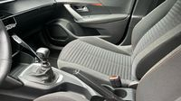 Peugeot 2008 1.2 PureTech 100ch S&S Style — photo 30