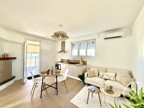 Maison 2 pièces 52 m²