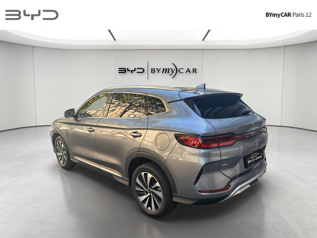 BYD Seal U 1.5l DM-i 324 ch AWD PHEV — photo 3