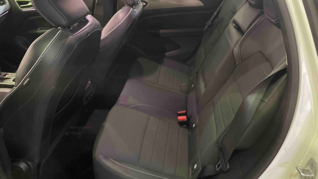 Renault Arkana E-Tech hybride 145 - 22 — photo 21