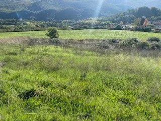 TERRAIN À BÂTIR DE 700 m² À HOSTUN (26730) - 95 000 €