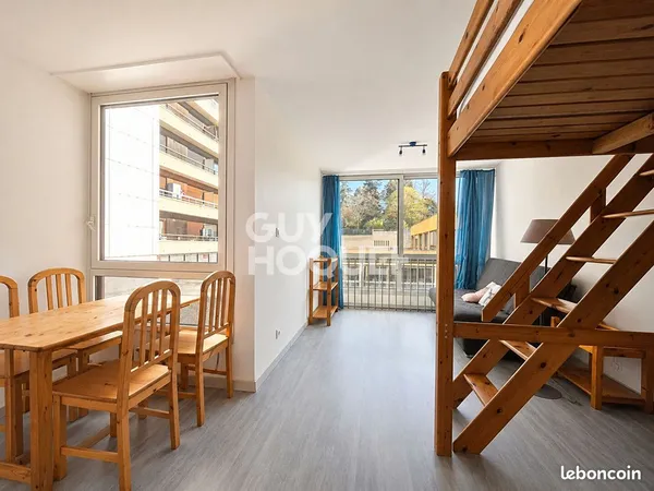 Studio 1 pièce 32 m²