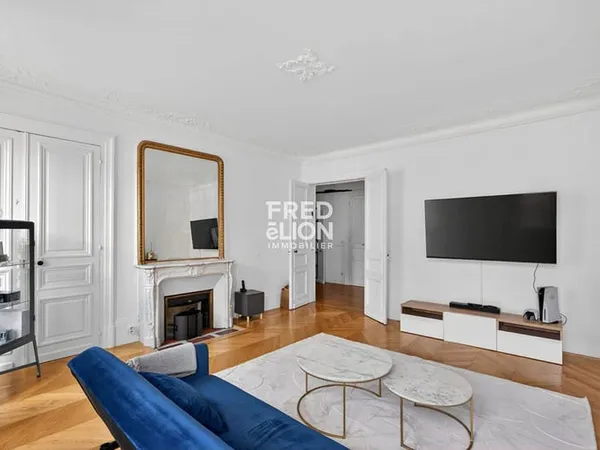 Appartement 5 pièces 137 m²