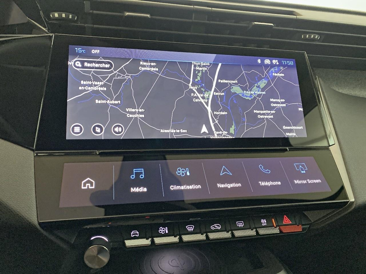 Peugeot 308 hybrid 145 e-dcs6 allure — photo 16