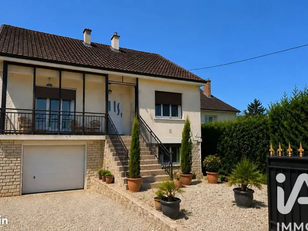 Maison familiale 7 pièces 180 m²