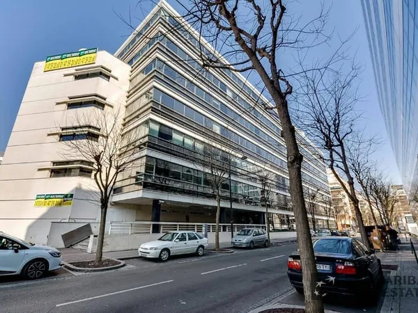 Bureaux 1260 m²