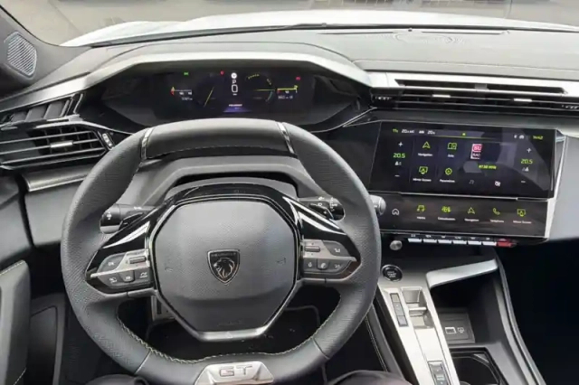 Peugeot 408 hybrid 136 e-dcs6 — photo 54