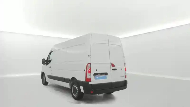 Renault Master fgn trac f3500 l2h2 blue dci 135 — photo 12
