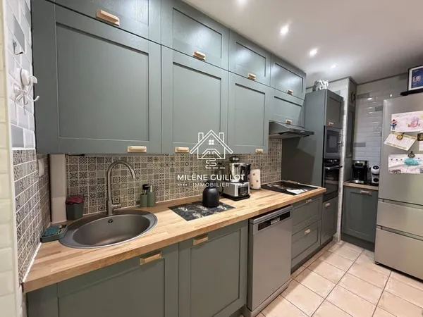 Appartement 3 pièces 77 m²