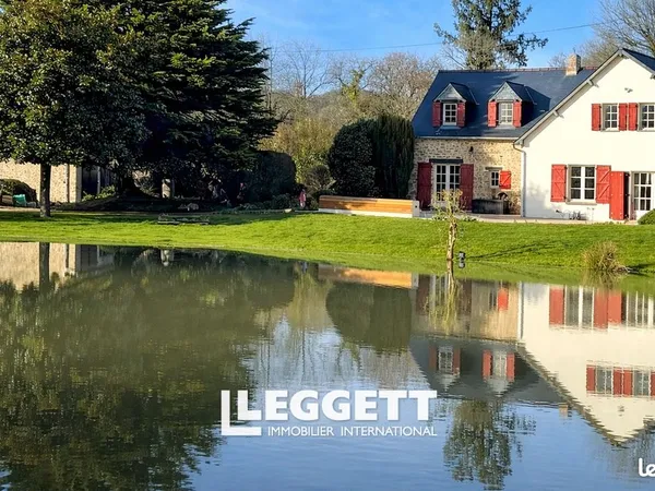 Maison 11 pièces 228 m²