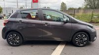 Toyota Yaris 70 VVT-i France 5p RC18 — photo 5