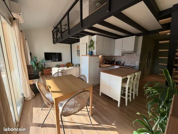 Bel Appartement T2 proche village