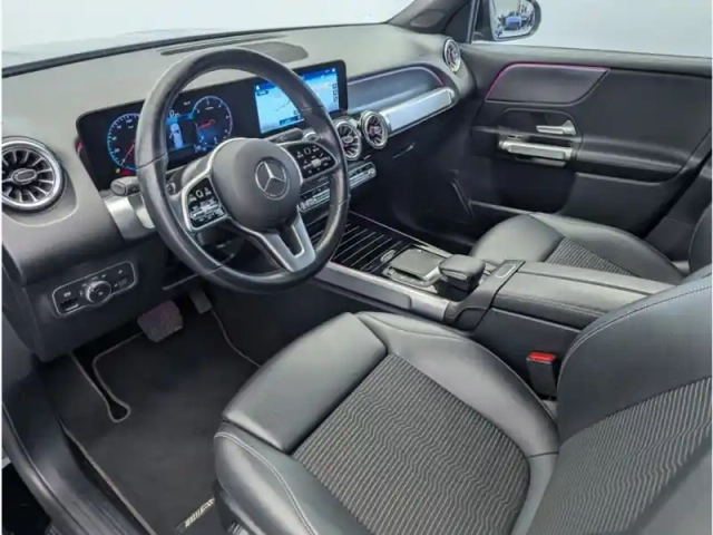 Mercedes Glb 200 d progressive line — photo 7