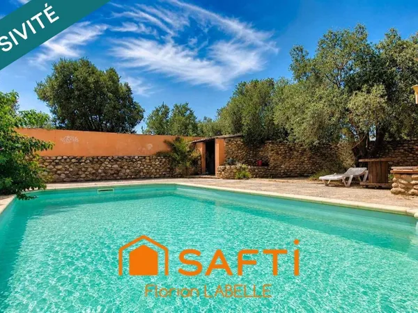 Mas F4 plain-pied avec piscine