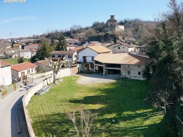 Immeuble 260 m²