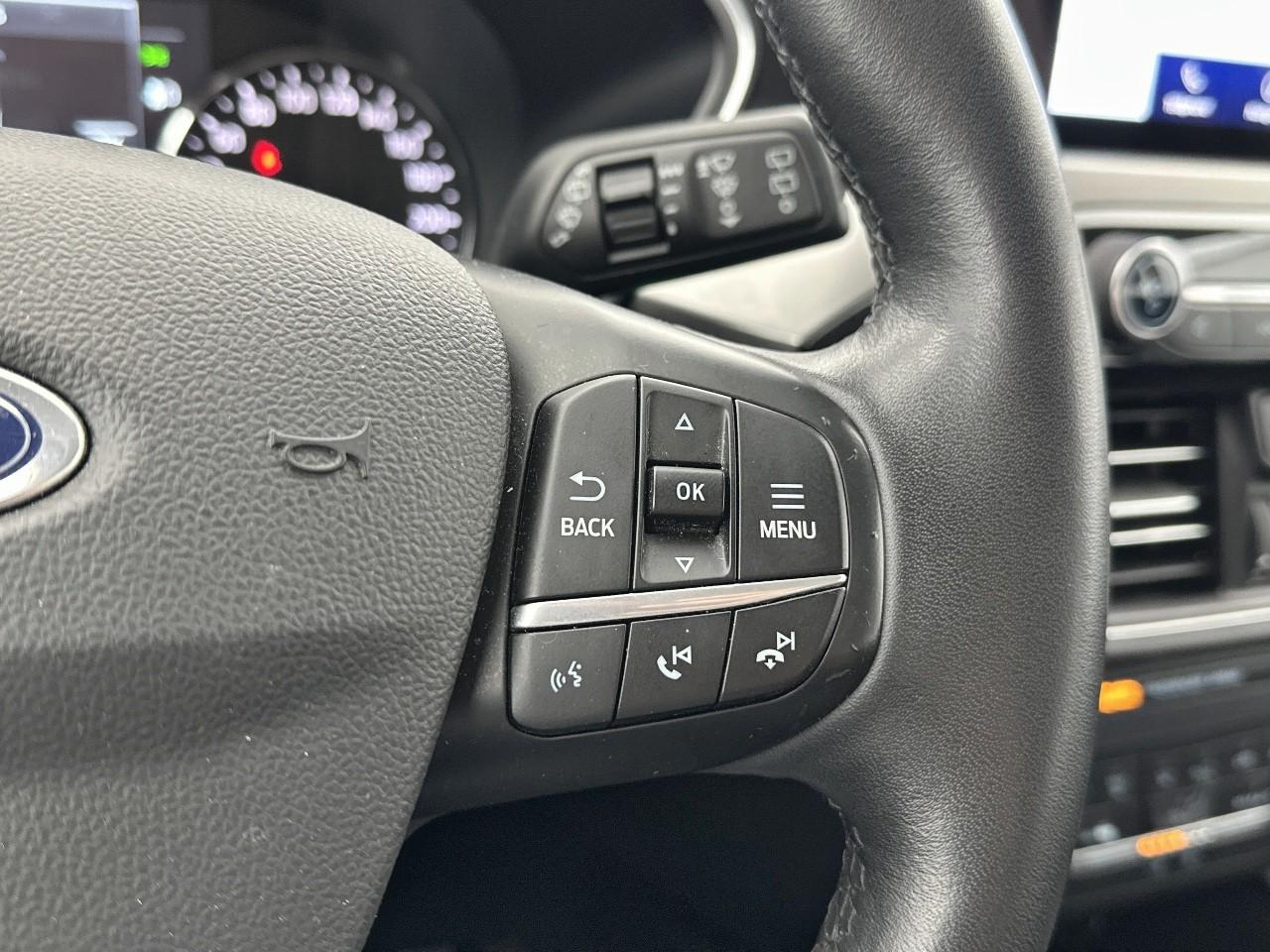 Ford Kuga 2.5 duratec 225 ch powersplit phev e-cvt s&s titan — photo 20