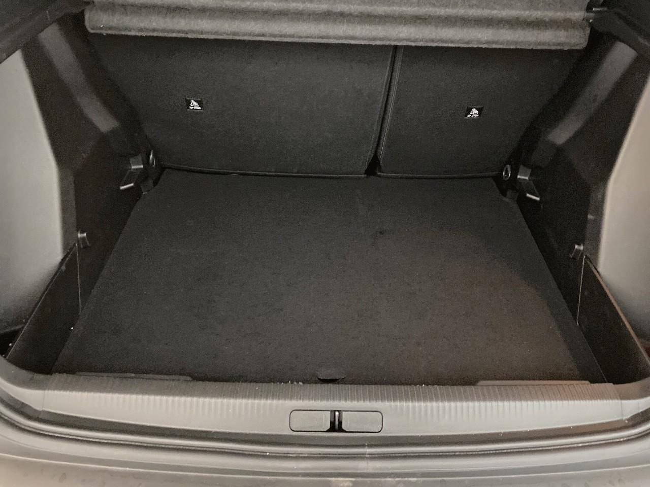 Peugeot 2008 hybrid 145 ch e-dcs6 allure — photo 6